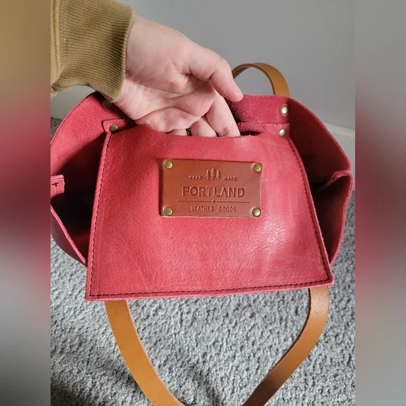 Portland Leather Goods Medium Tote Bag in Flamenco Sugar - Picture 10 of 12